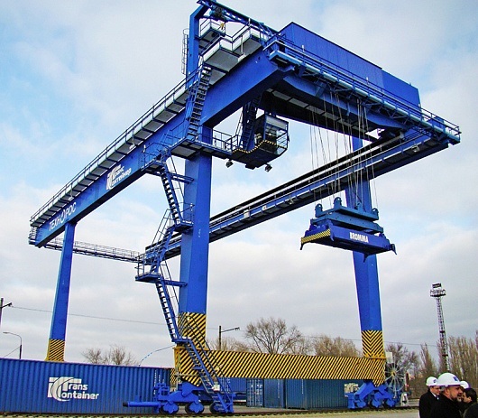 Grue de conteneur rmg photo
